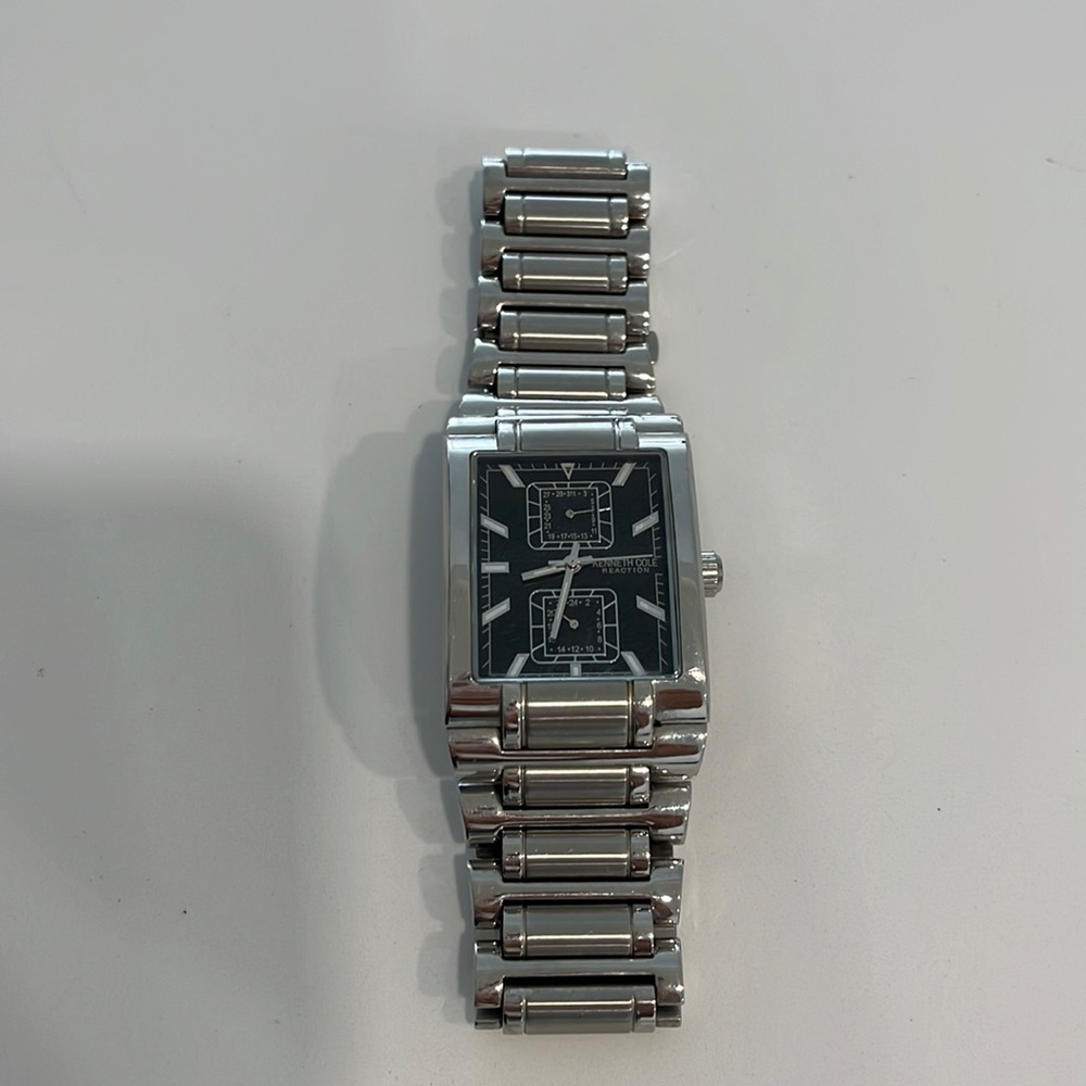 Kenneth Cole Reaction Mens Wristwatch, Silver Stainless Steel. Gently worn.
